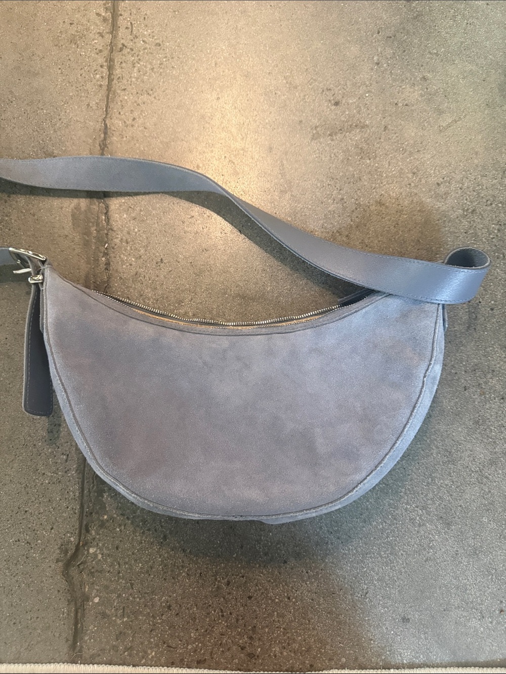 Madewell essential sling crossbody bag sunfaded indigo - Picture 4 of 5